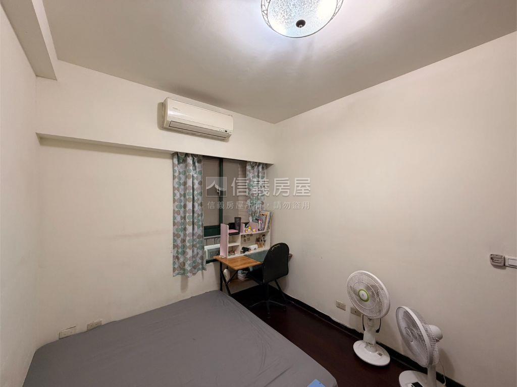 昭揚微風特區三房平面車位房屋室內格局與周邊環境