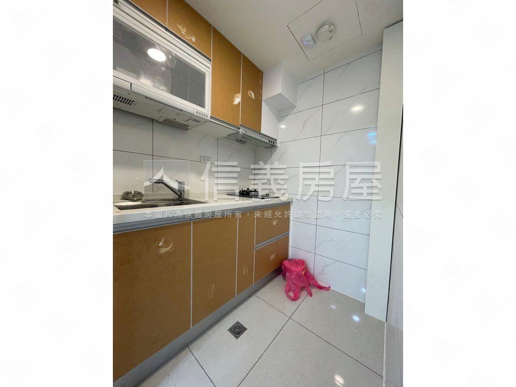 金龍皇璽高樓景觀戶房屋室內格局與周邊環境