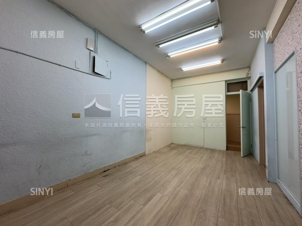 稀有出售敦北庭院一樓房屋室內格局與周邊環境