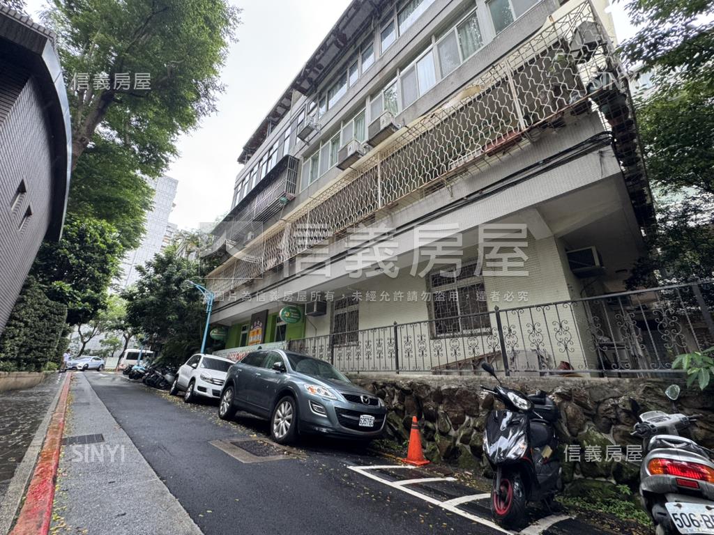稀有出售敦北庭院一樓房屋室內格局與周邊環境