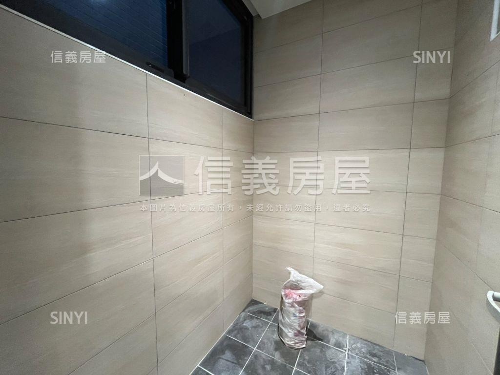 孝友亮麗獨棟透天【Ｂ】房屋室內格局與周邊環境