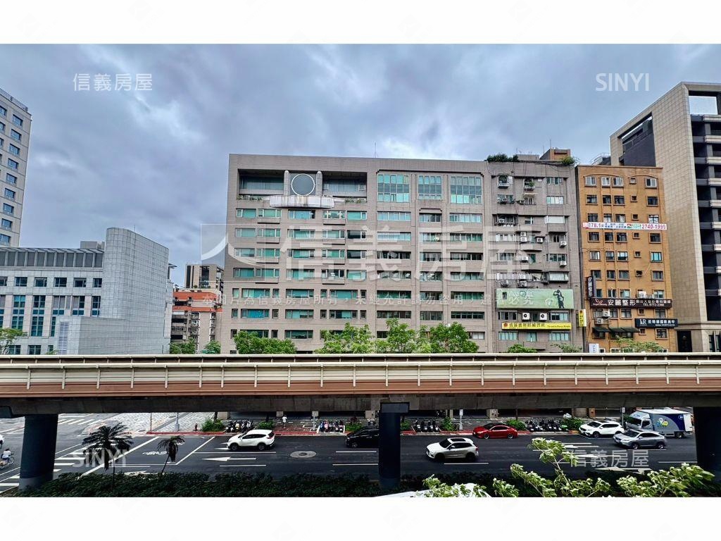 專任近忠孝復興捷運小資宅房屋室內格局與周邊環境