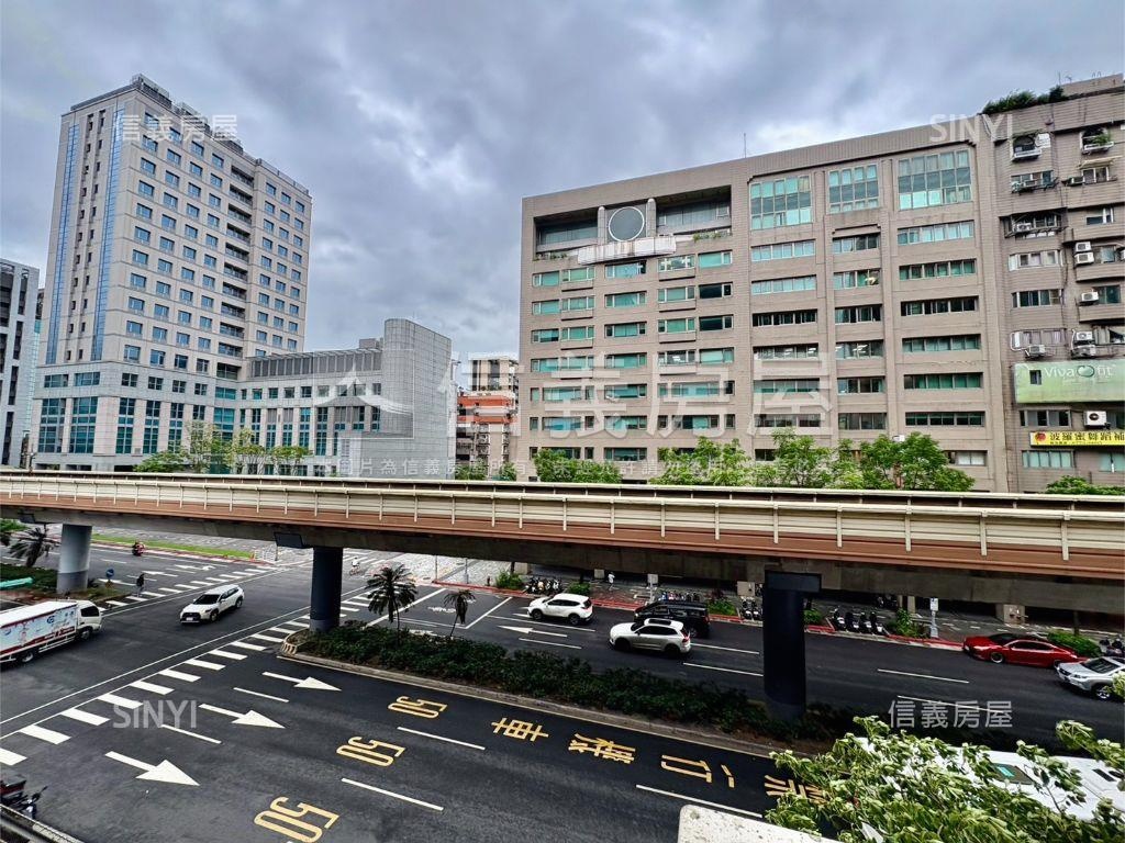 專任近忠孝復興捷運小資宅房屋室內格局與周邊環境