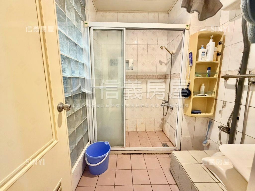 近陽明公園電梯大兩房房屋室內格局與周邊環境