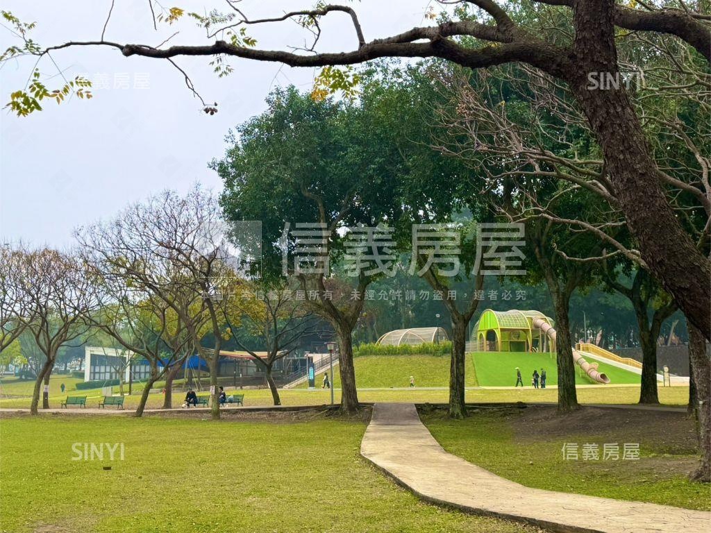 近陽明公園電梯大兩房房屋室內格局與周邊環境