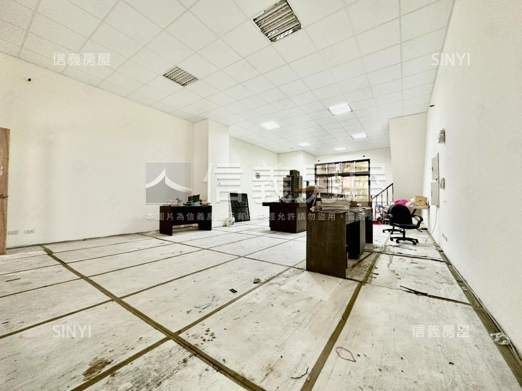 值得擁有正長榮路面寬店面房屋室內格局與周邊環境