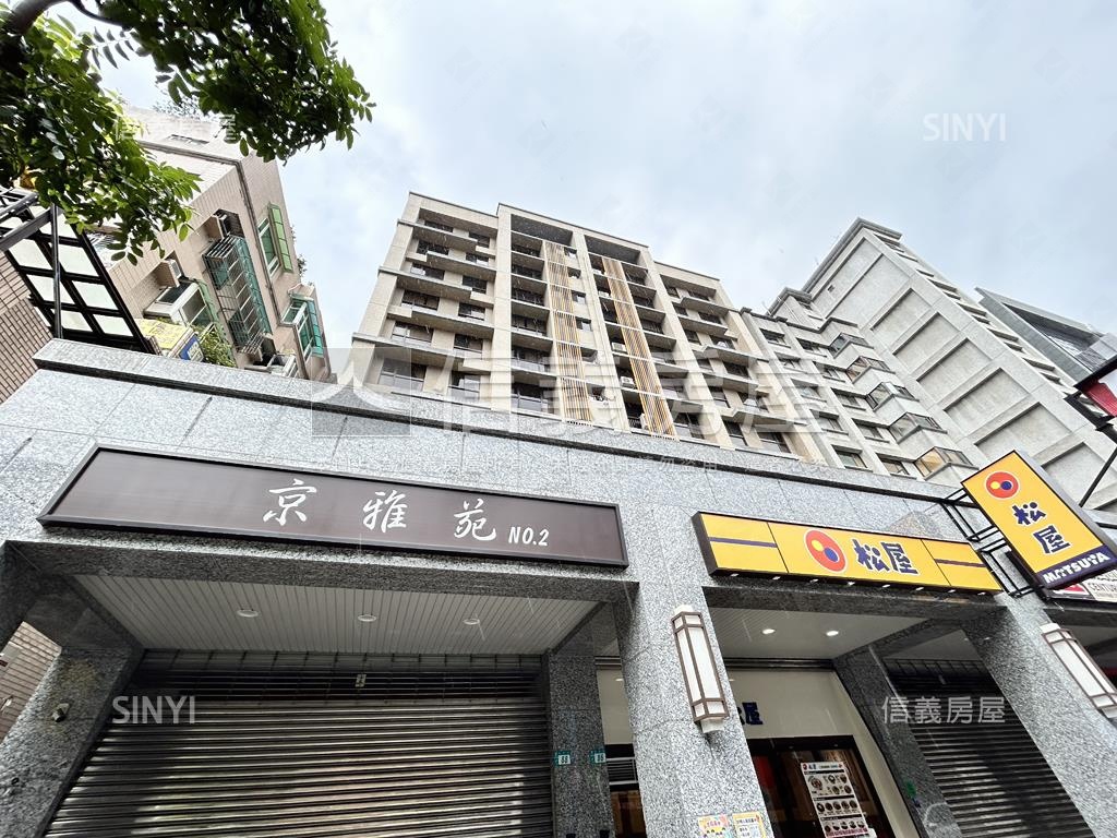 值得擁有正長榮路面寬店面房屋室內格局與周邊環境