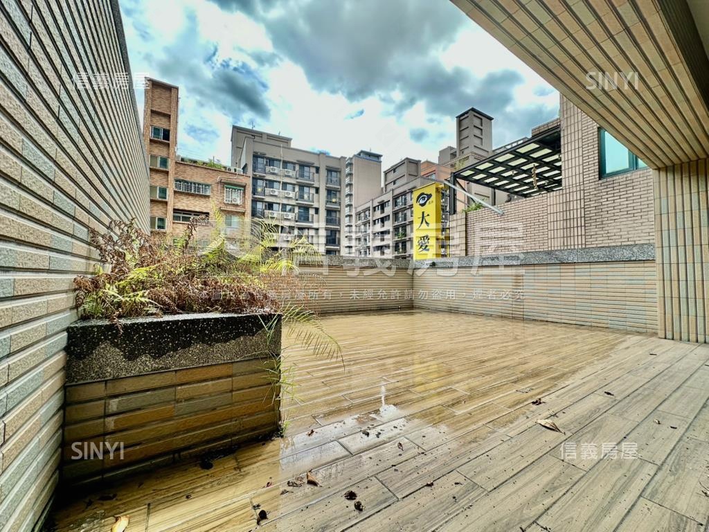 值得擁有正長榮路面寬店面房屋室內格局與周邊環境