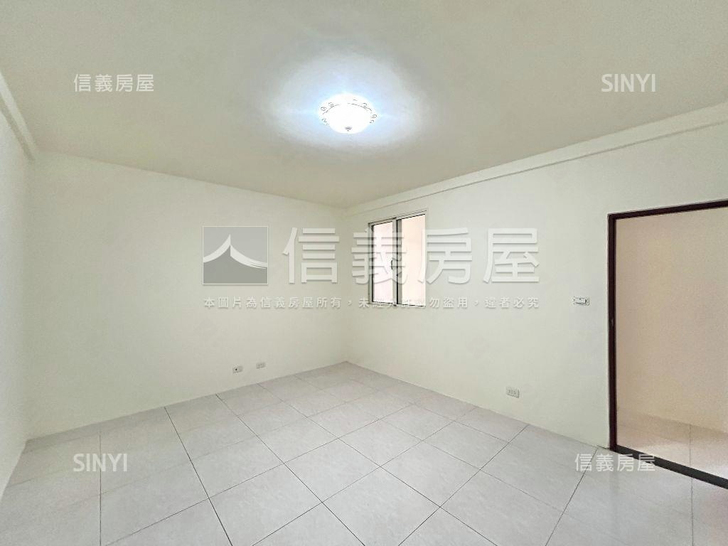 南屯大地坪邊間透天房屋室內格局與周邊環境