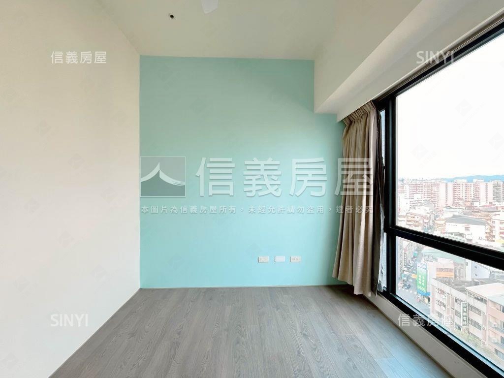 西區２房平車高樓園道視野房屋室內格局與周邊環境