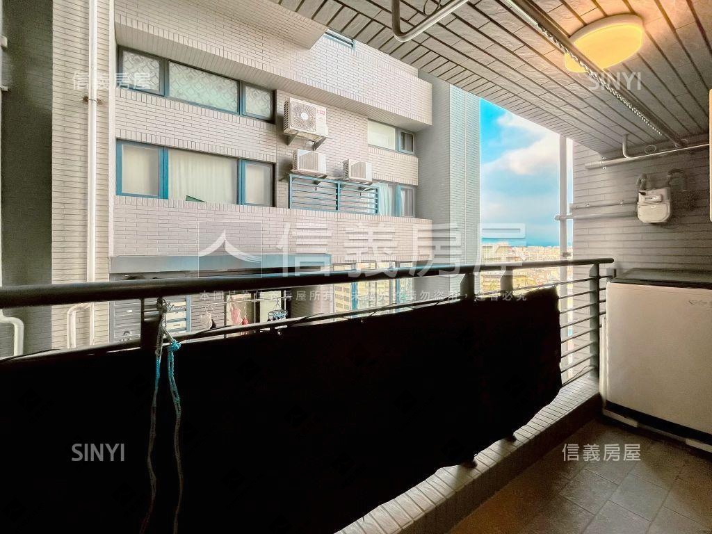 西區２房平車高樓園道視野房屋室內格局與周邊環境