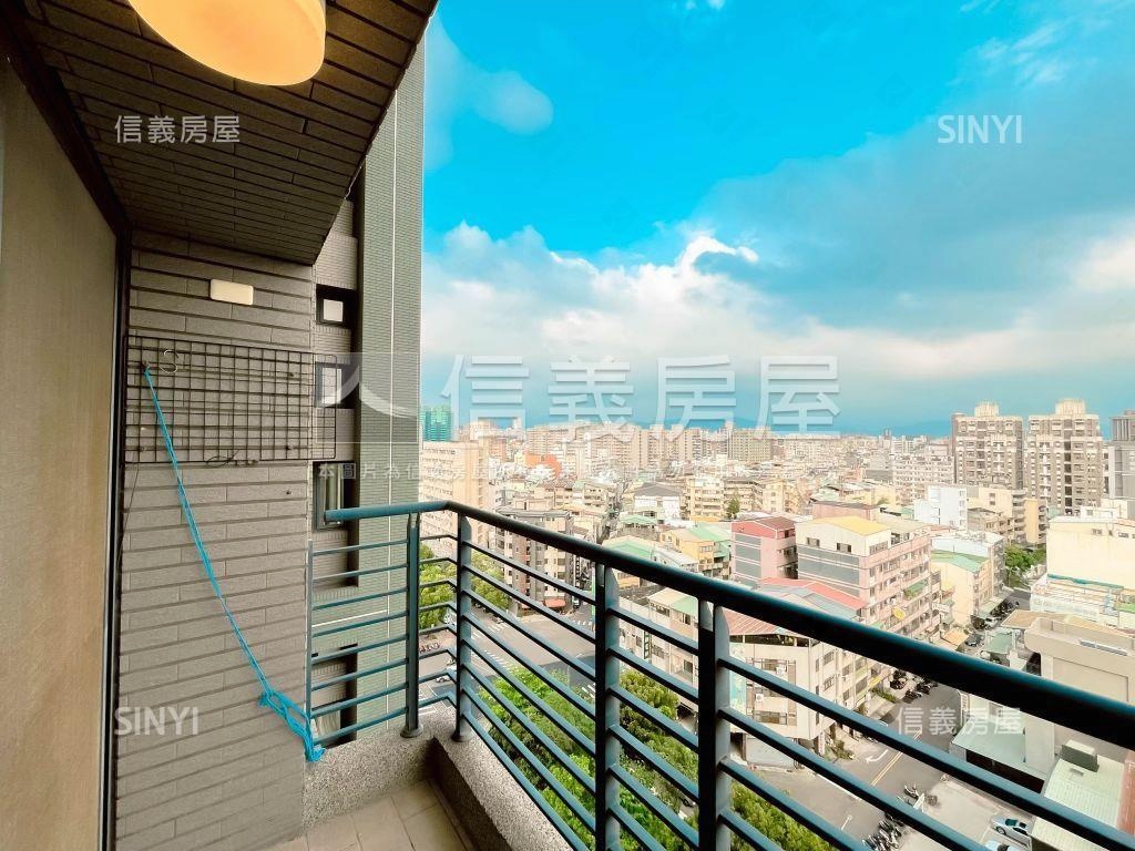 西區２房平車高樓園道視野房屋室內格局與周邊環境