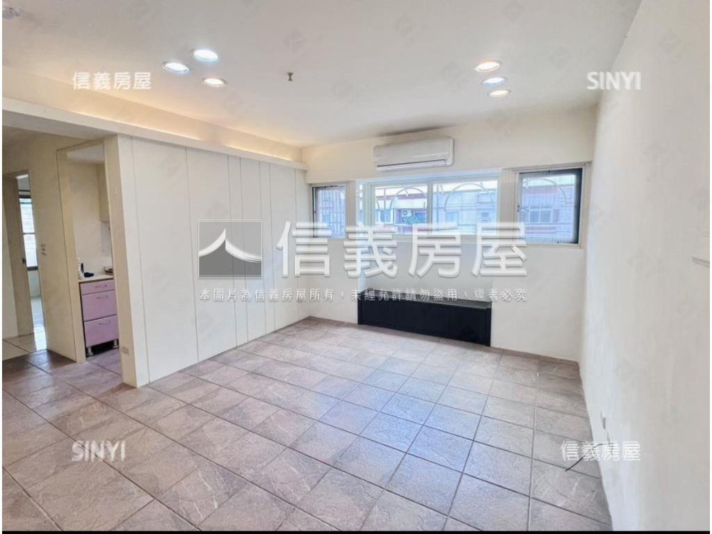 榮富高樓採光二房二衛房屋室內格局與周邊環境
