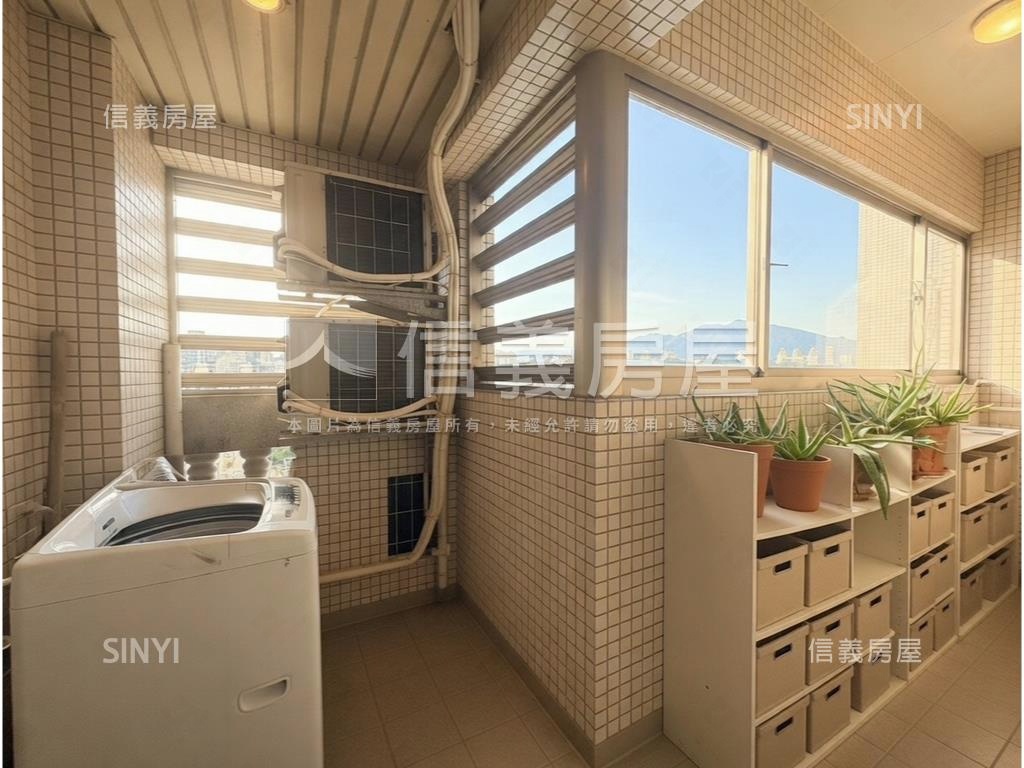 登瑞登峰淡江大橋景觀美宅房屋室內格局與周邊環境