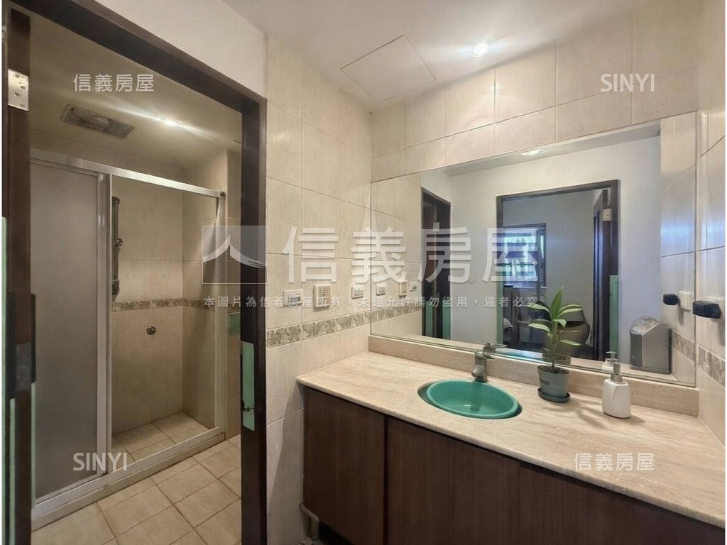 登瑞登峰淡江大橋景觀美宅房屋室內格局與周邊環境