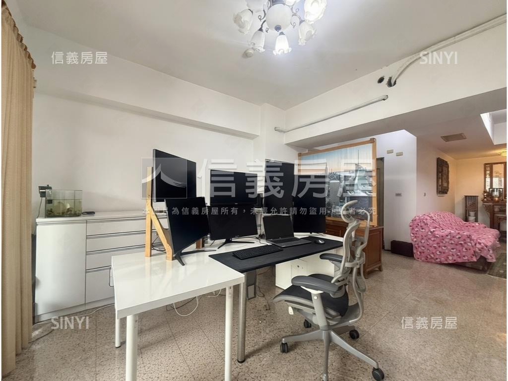 登瑞登峰淡江大橋景觀美宅房屋室內格局與周邊環境