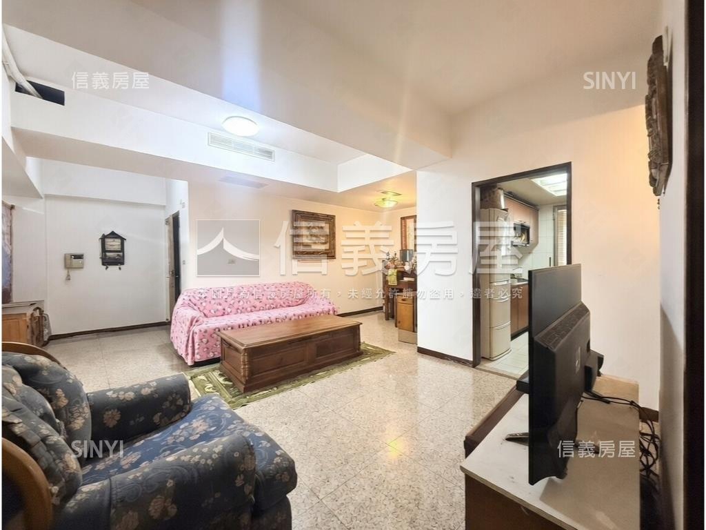 登瑞登峰淡江大橋景觀美宅房屋室內格局與周邊環境