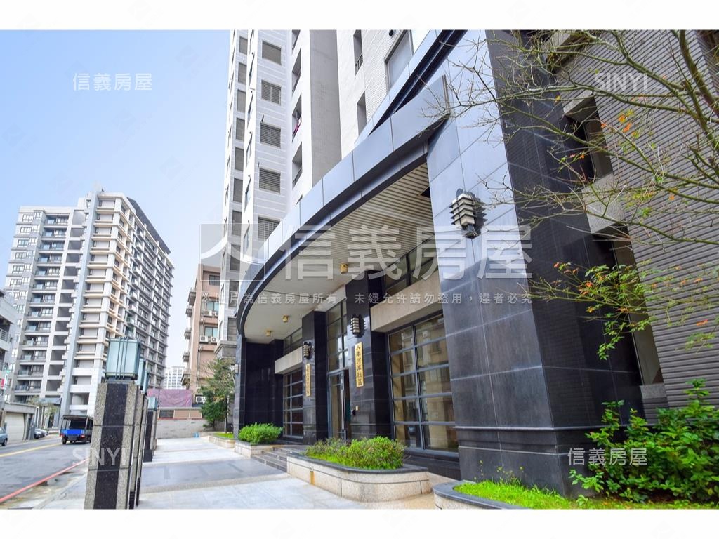 坤山人本河岸美三房房屋室內格局與周邊環境