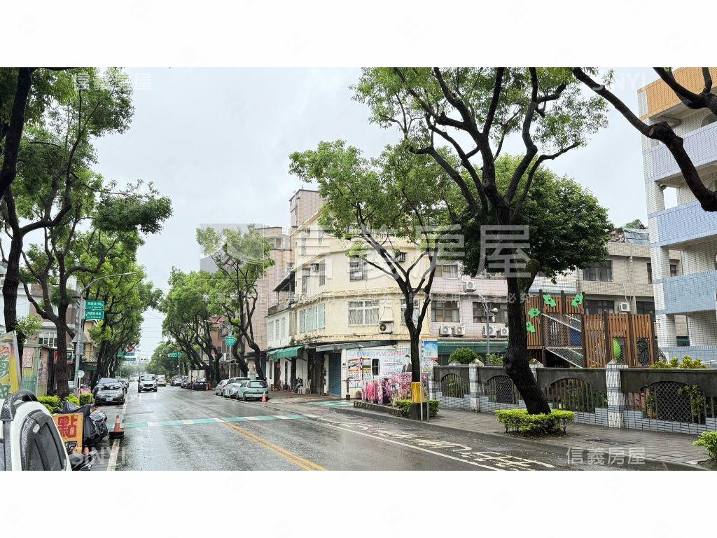 面國小精美透店房屋室內格局與周邊環境