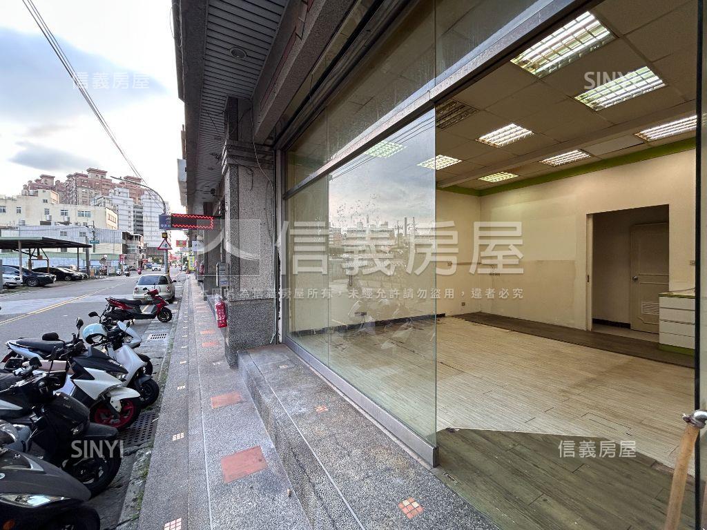近未來體育園區金店面房屋室內格局與周邊環境