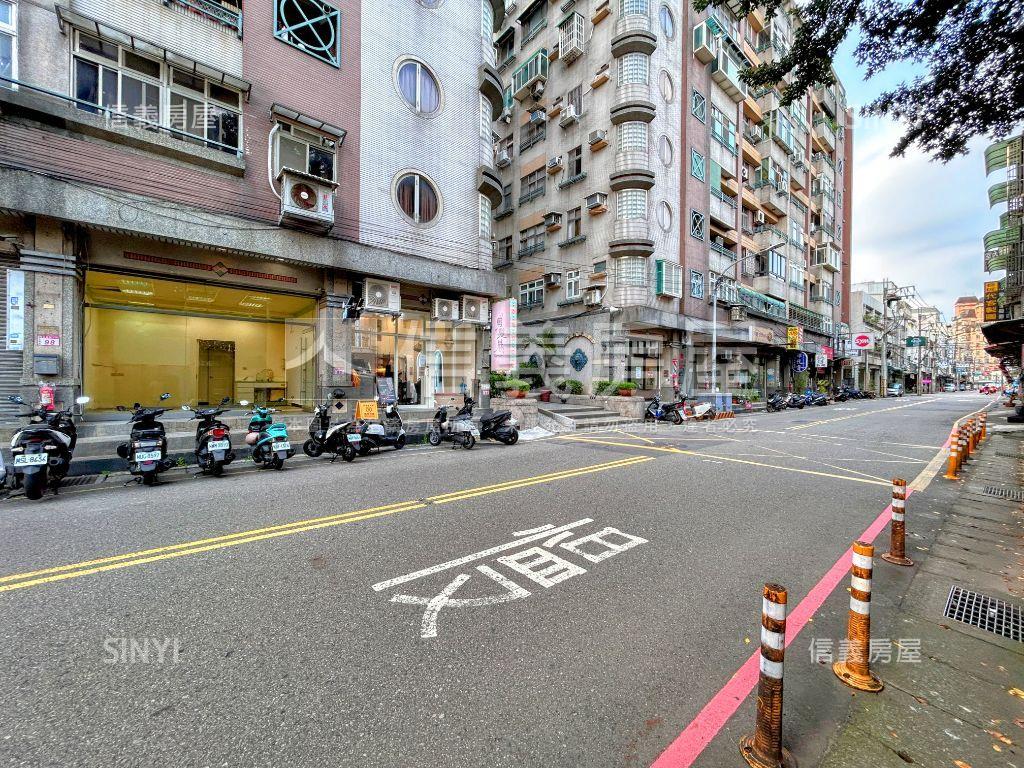 近未來體育園區金店面房屋室內格局與周邊環境