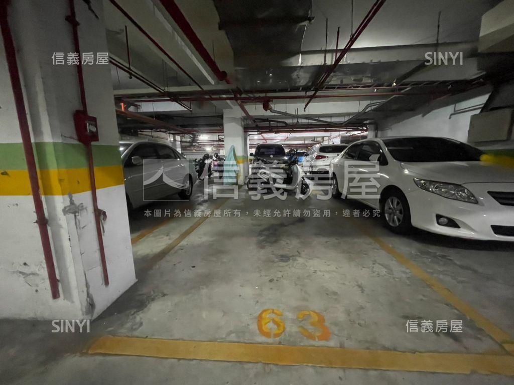 近未來體育園區金店面房屋室內格局與周邊環境