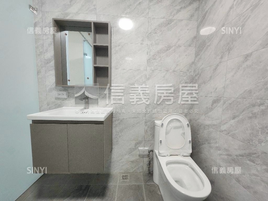 臨安路有整理透天房屋室內格局與周邊環境