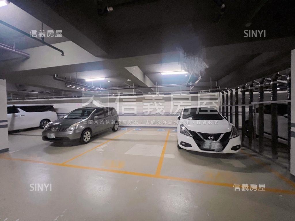 ★冠東城－稀有Ｂ２車位房屋室內格局與周邊環境