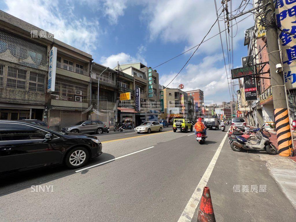 近中路●百坪大辦公室房屋室內格局與周邊環境