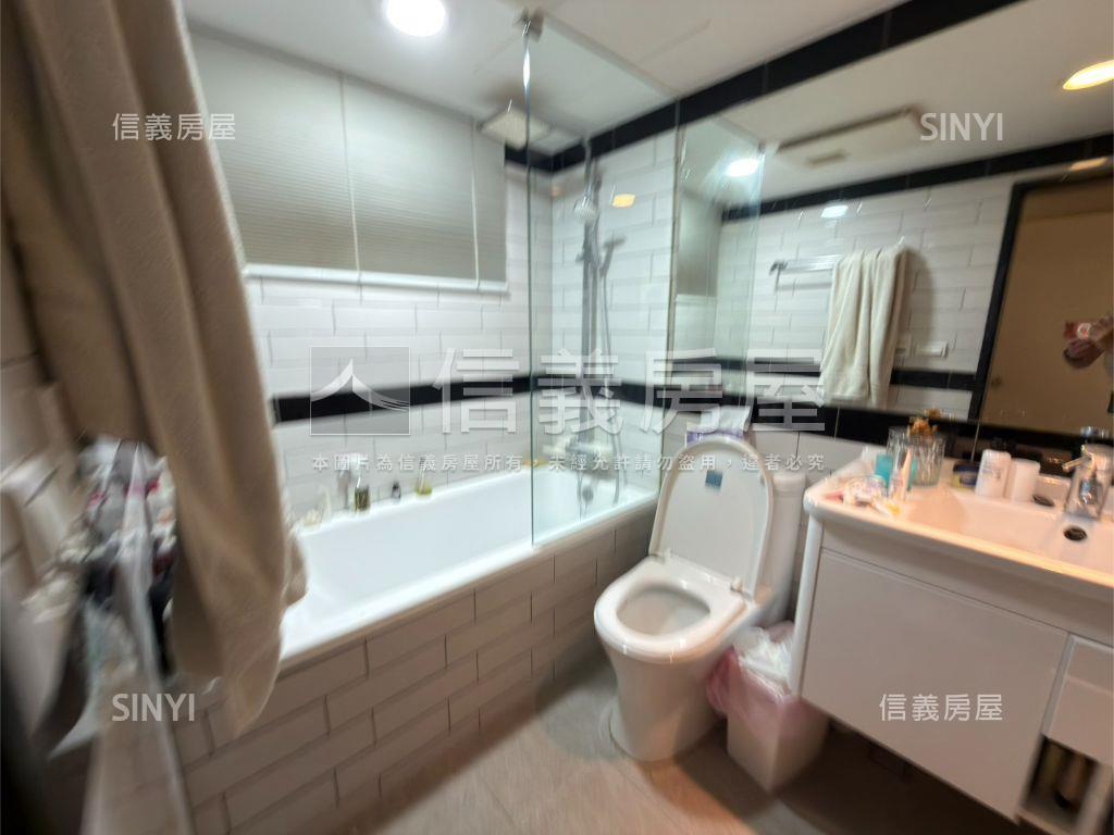 大忠孝復興綠蔭美廈房屋室內格局與周邊環境