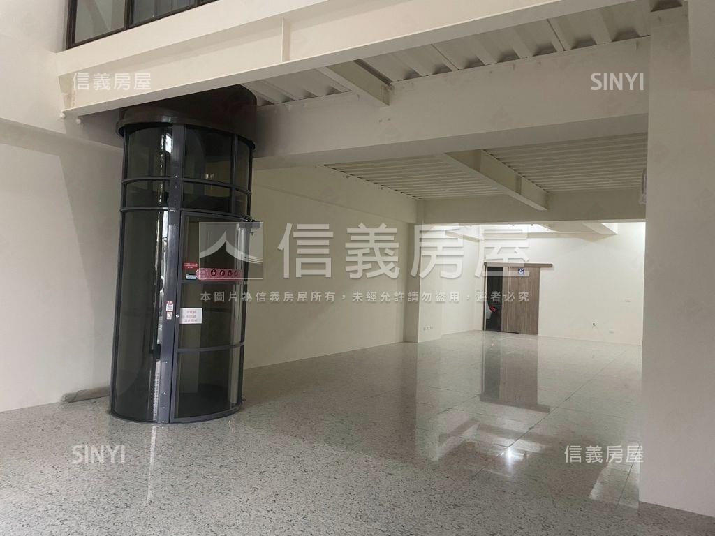 近水湳十二期文修公園店面房屋室內格局與周邊環境