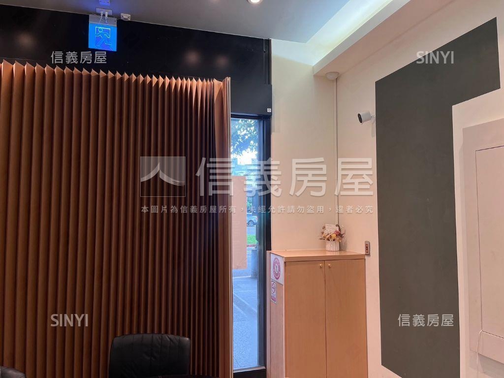 近港墘內科長虹高質感店面房屋室內格局與周邊環境