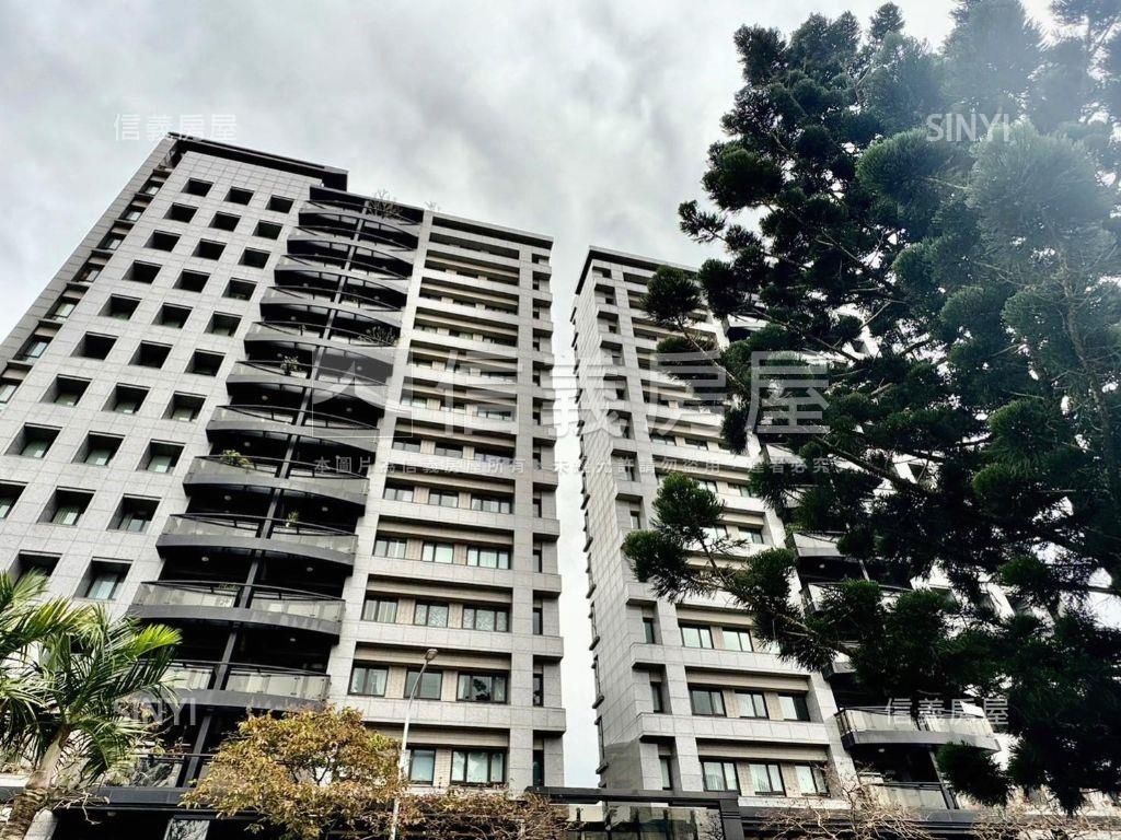 近港墘內科長虹高質感店面房屋室內格局與周邊環境