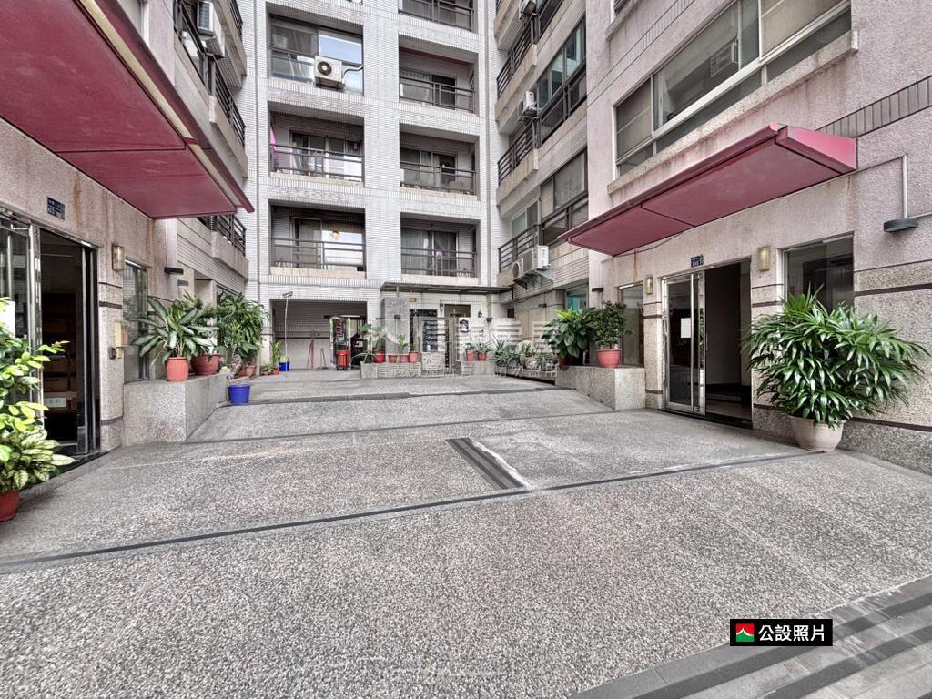 Ｒ１５超值成家２房房屋室內格局與周邊環境