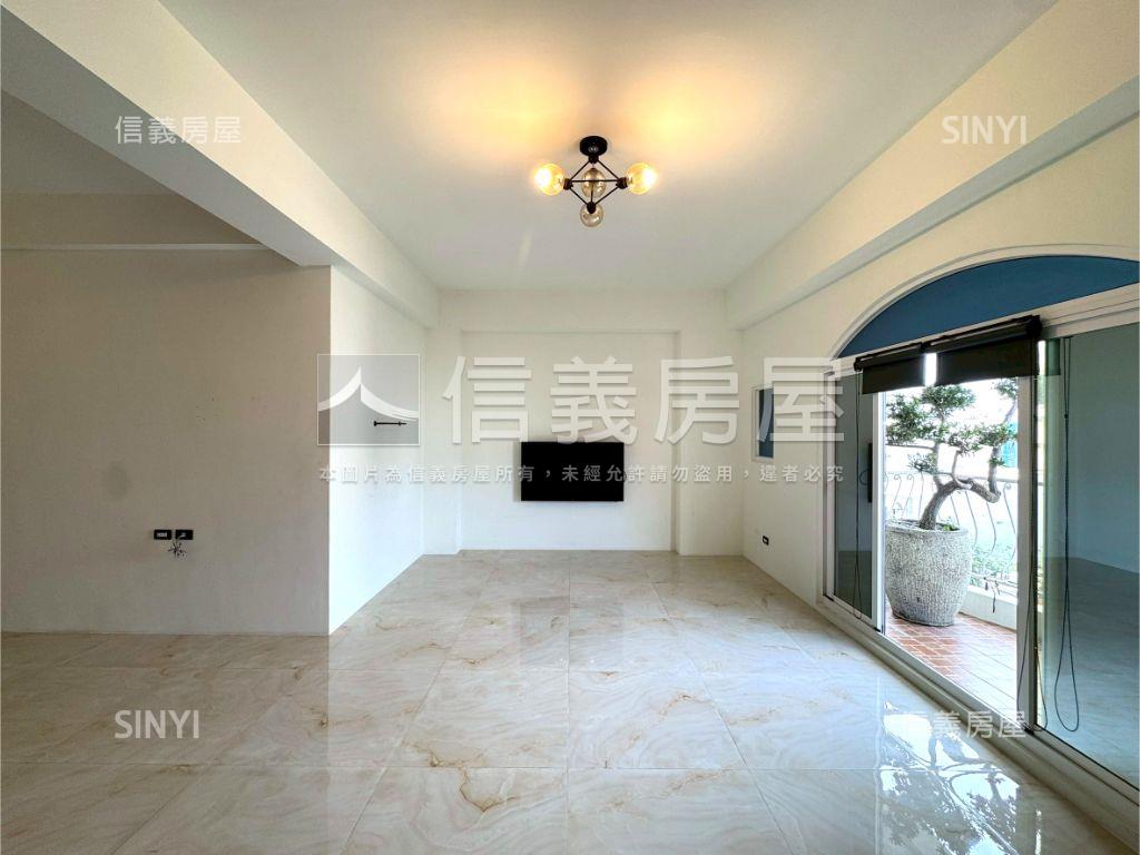 府平英倫優雅車墅房屋室內格局與周邊環境