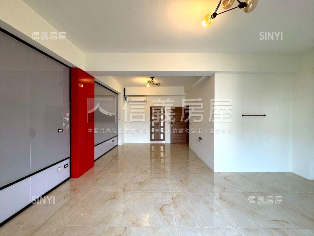 府平英倫優雅車墅房屋室內格局與周邊環境