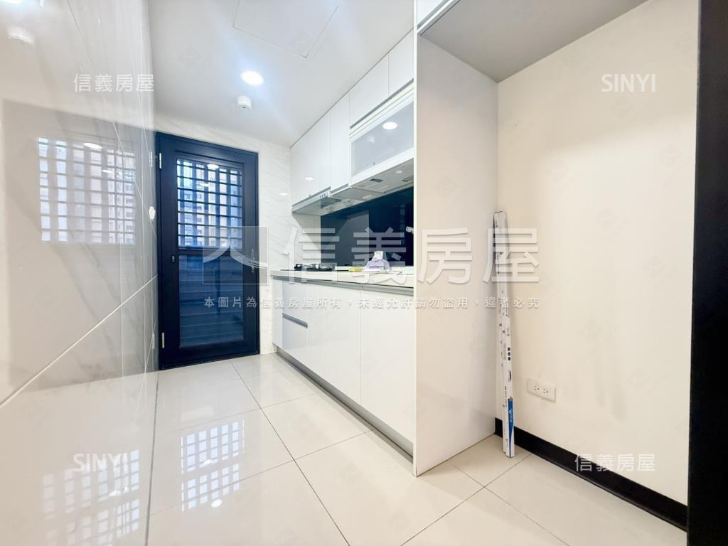 合展好市美兩房車位房屋室內格局與周邊環境