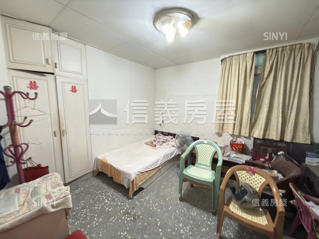 推薦！黎明花園旁面寬一樓房屋室內格局與周邊環境