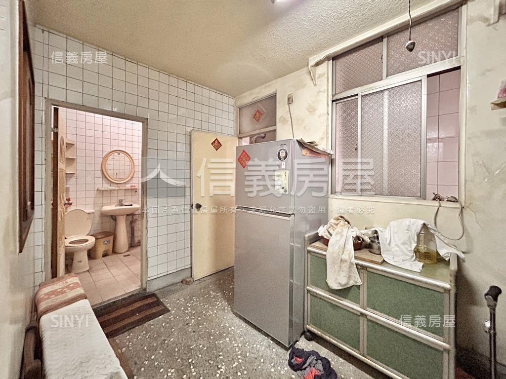 推薦！黎明花園旁面寬一樓房屋室內格局與周邊環境