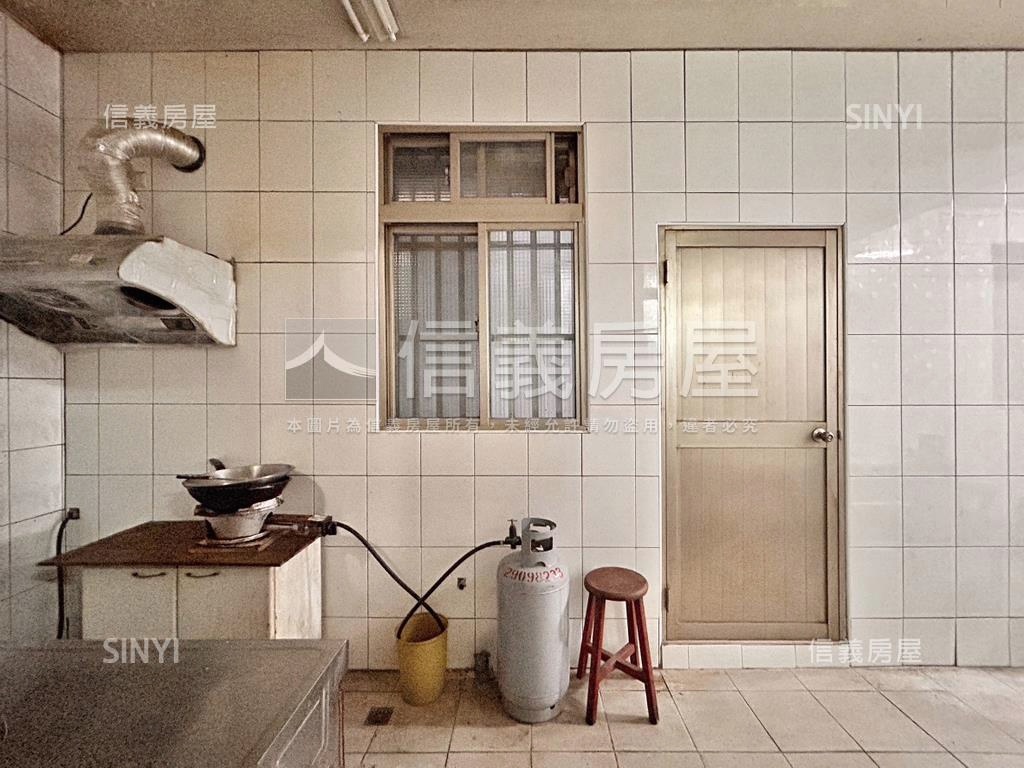 推薦！黎明花園旁面寬一樓房屋室內格局與周邊環境