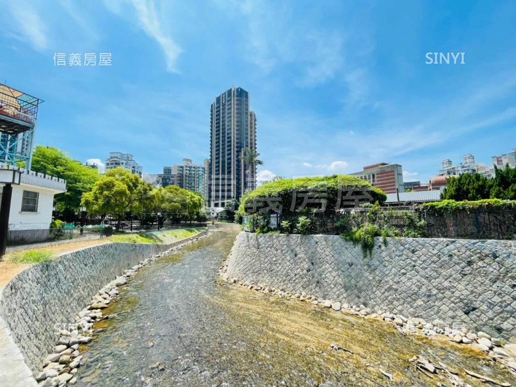 楓香宿溫泉優質２房帶車位房屋室內格局與周邊環境