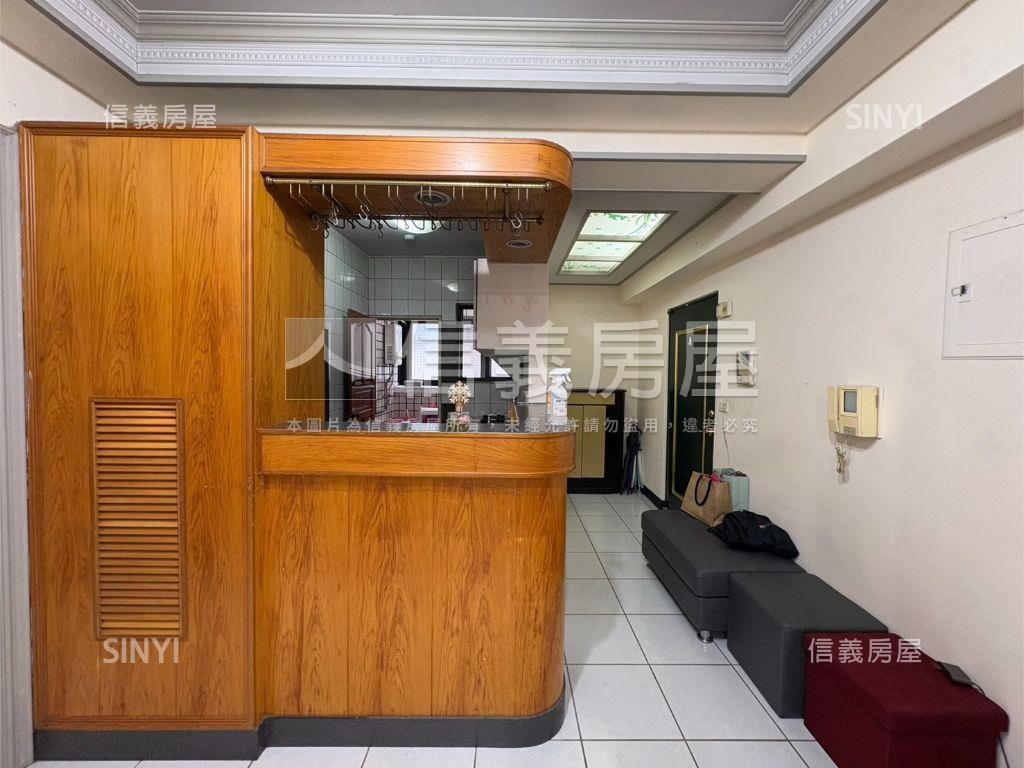 裕民路綠寶石帶車位房屋室內格局與周邊環境