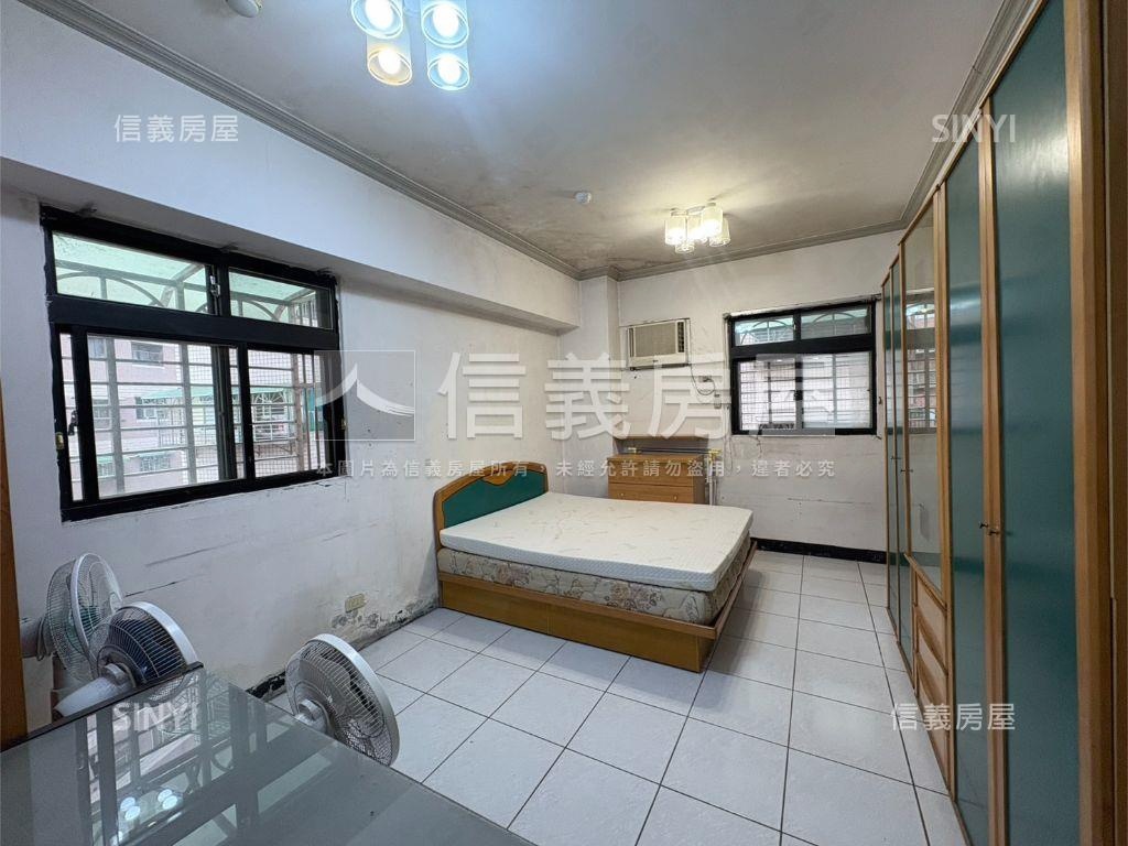 裕民路綠寶石帶車位房屋室內格局與周邊環境