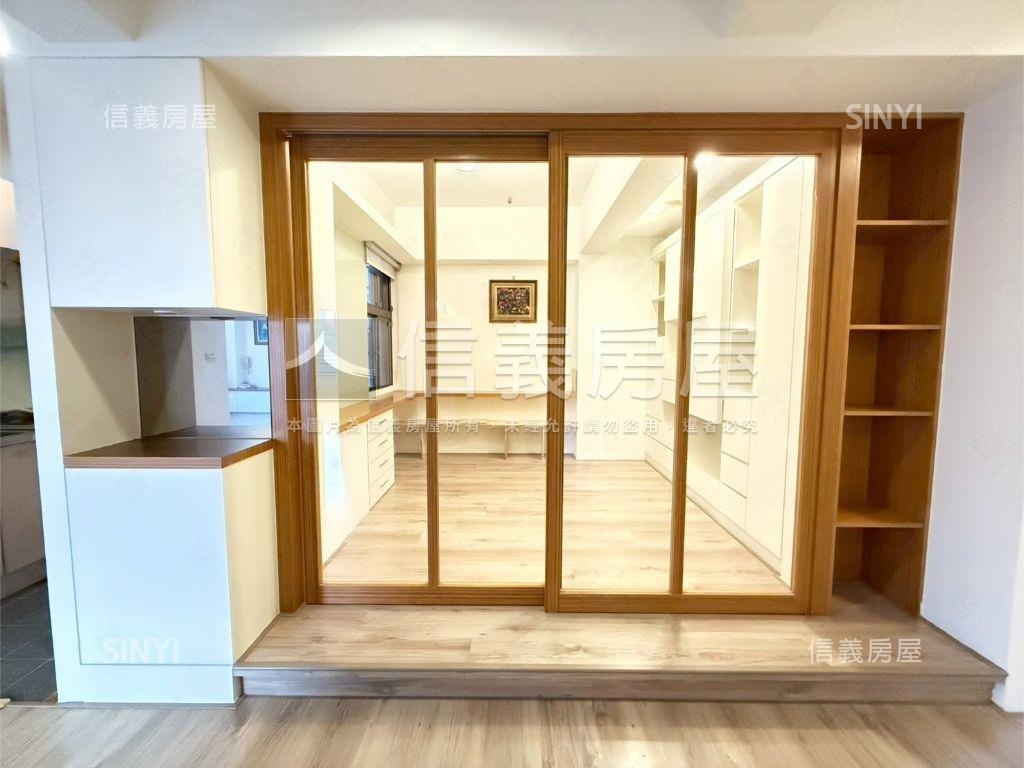 富立真善美四房附車位房屋室內格局與周邊環境