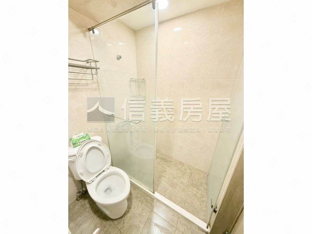 天下高樓美景兩房房屋室內格局與周邊環境