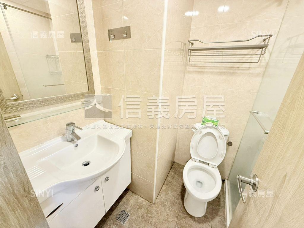 天下高樓美景兩房房屋室內格局與周邊環境