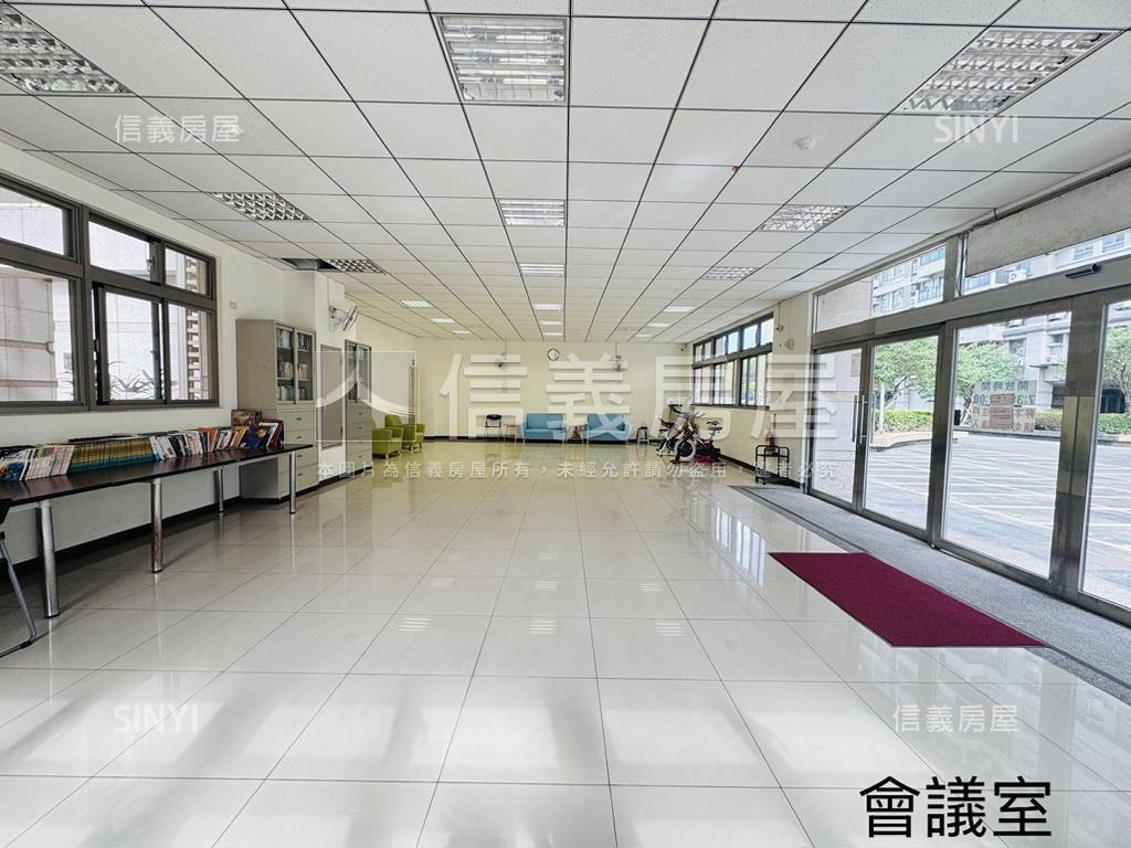 樂群近未來捷運站四房車位房屋室內格局與周邊環境