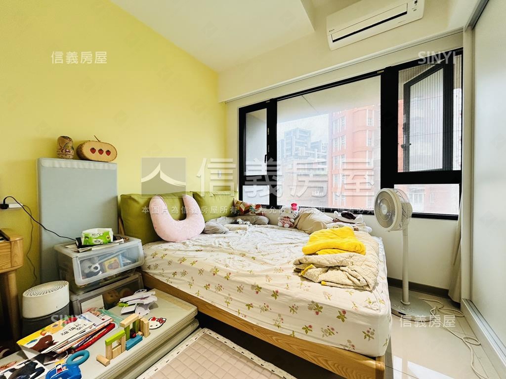 里享國溫馨兩房房屋室內格局與周邊環境