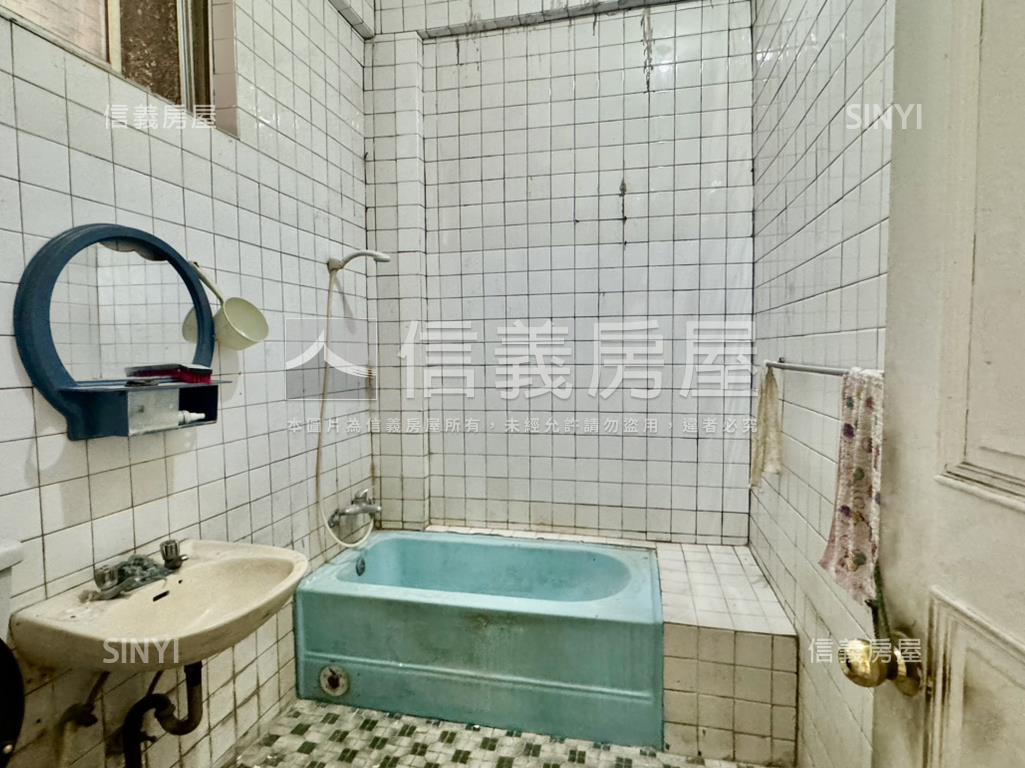 石牌國小對面一樓房屋室內格局與周邊環境