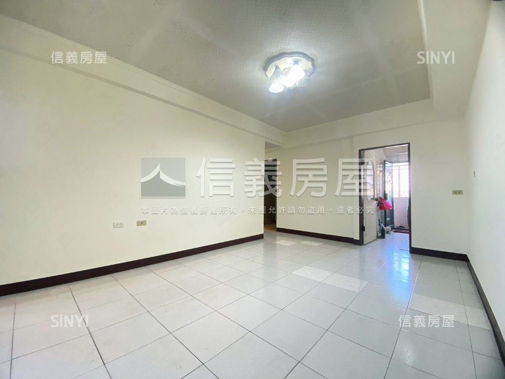 中華路商圈｜三房平車房屋室內格局與周邊環境